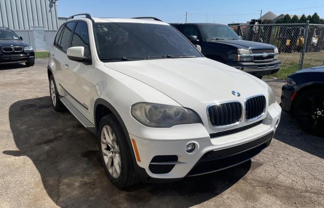 5UXZV4C56BL408624 - 2011 BMW X5 XDRIVE35I WHITE photo 1