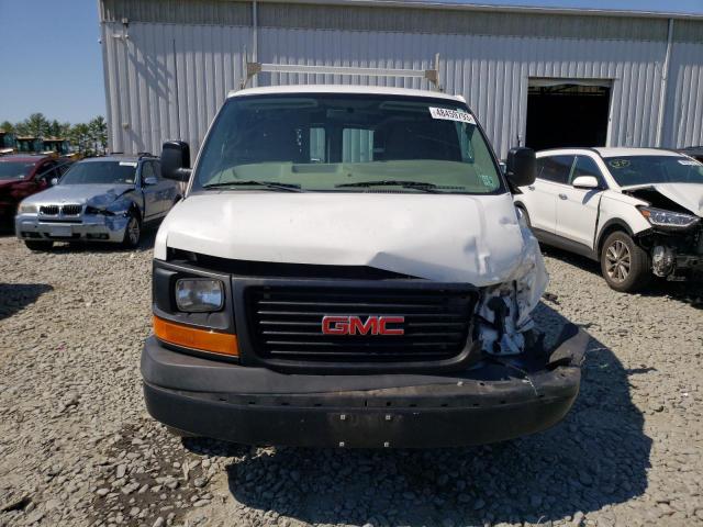 1GTW7FCF4F1114661 - 2015 GMC SAVANA G2500 WHITE photo 5