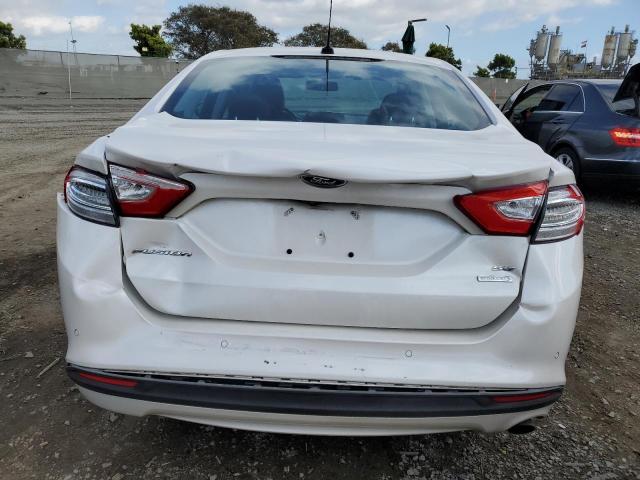 3FA6P0HD8GR215669 - 2016 FORD FUSION SE WHITE photo 6