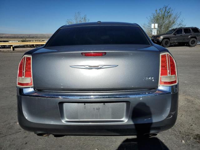 2C3CA6CT2BH537927 - 2011 CHRYSLER 300C GRAY photo 6