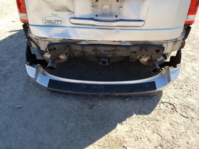 5FNYF3H54BB035647 - 2011 HONDA PILOT EXL SILVER photo 13