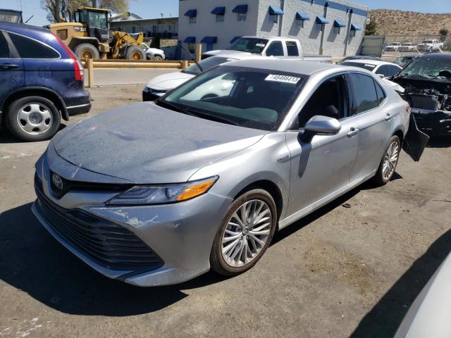 4T1F31AK6LU521840 - 2020 TOYOTA CAMRY XLE SILVER photo 1