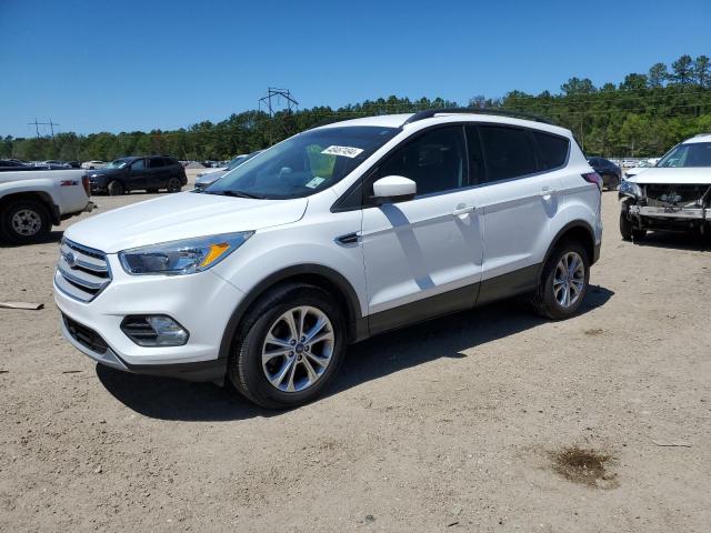 1FMCU0GD0JUC66859 - 2018 FORD ESCAPE SE WHITE photo 1