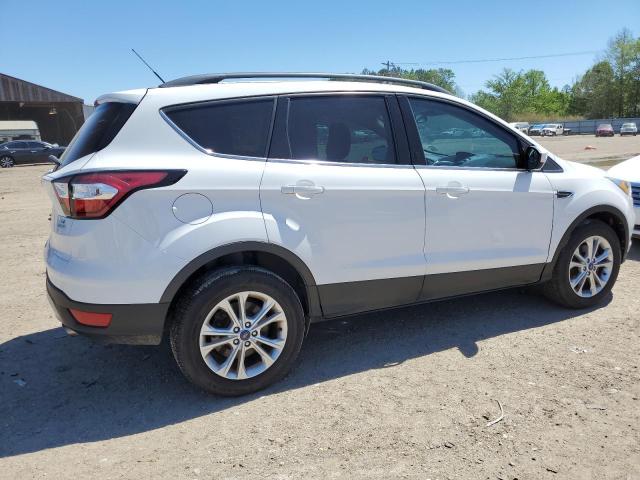 1FMCU0GD0JUC66859 - 2018 FORD ESCAPE SE WHITE photo 3