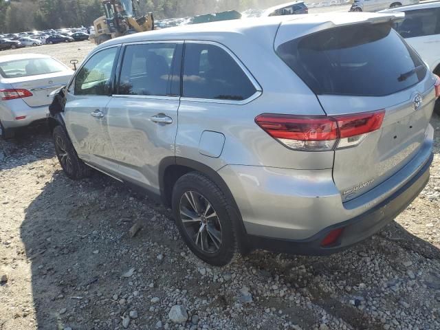 5TDBZRFH4KS725858 - 2019 TOYOTA HIGHLANDER LE SILVER photo 2