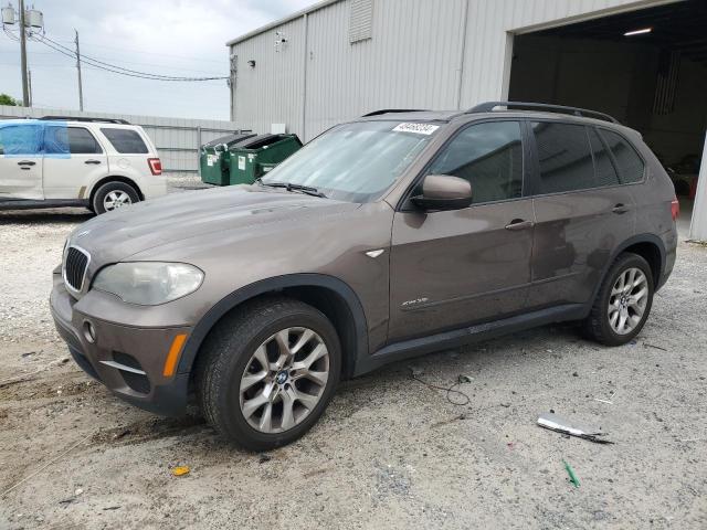 5UXZV4C54BL409349 - 2011 BMW X5 XDRIVE35I BROWN photo 1