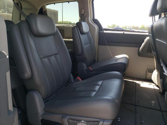 2A8HR54P68R790718 - 2008 CHRYSLER TOWN & COU TOURING SILVER photo 11