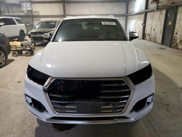 WA1A4AFY8J2127123 - 2018 AUDI SQ5 PREMIUM PLUS WHITE photo 5