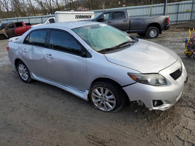 2T1BU4EE2AC295456 - 2010 TOYOTA COROLLA BASE SILVER photo 4