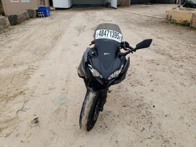 ML5EXER17PDA89902 - 2023 KAWASAKI EX650 R GRAY photo 2