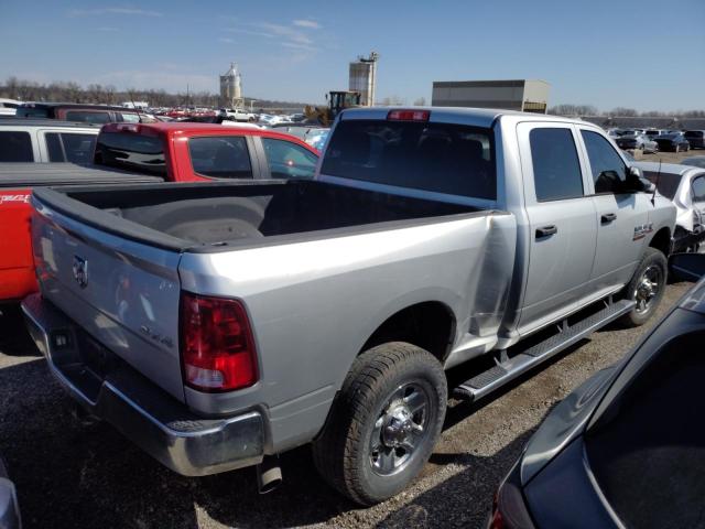 3C63R3CL2JG353595 - 2018 RAM 3500 ST SILVER photo 3