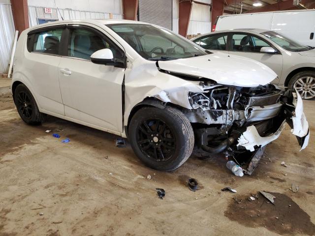 1G1JC6SB1E4232709 - 2014 CHEVROLET SONIC LT WHITE photo 4