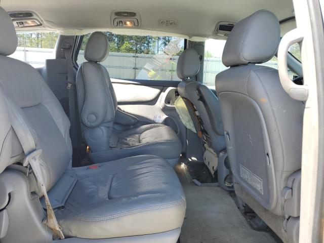 5TDZA23C96S566055 - 2006 TOYOTA SIENNA CE SILVER photo 11