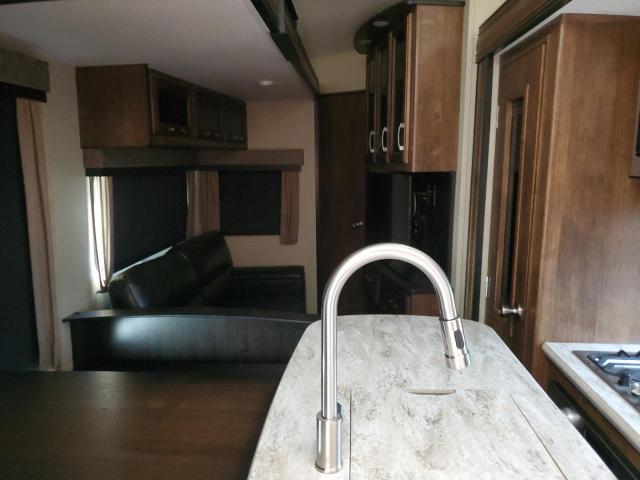 573FR3826K3319243 - 2019 GRAN REFLECTION BEIGE photo 6