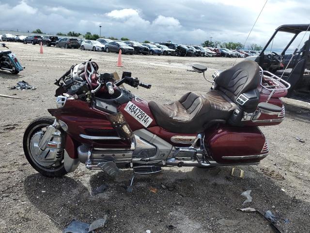 1HFSC47424A301343 - 2004 HONDA GL1800 A BURGUNDY photo 3