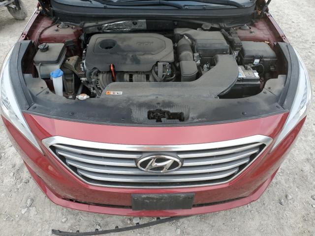 5NPE24AF1GH294080 - 2016 HYUNDAI SONATA SE RED photo 11