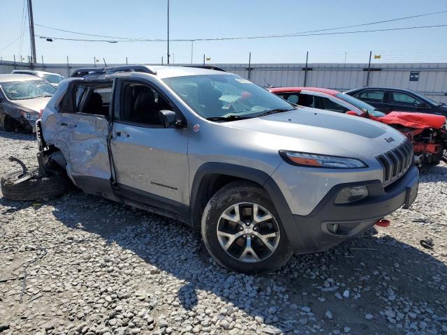 1C4PJMBS4FW786800 - 2015 JEEP CHEROKEE TRAILHAWK 银色 照片 4