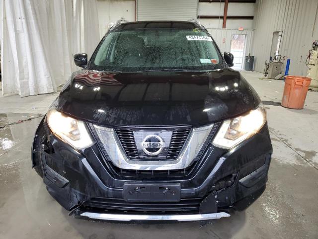 KNMAT2MV1HP611316 - 2017 NISSAN ROGUE S BLACK photo 5