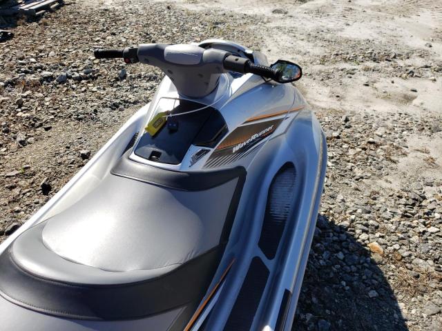 YAMA3076E111 - 2011 YAMAHA WAVERUNNER GRAY photo 5