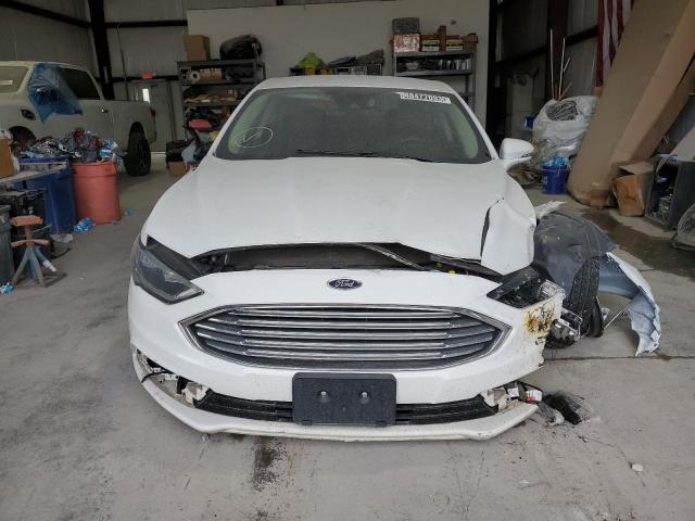 3FA6P0LU4HR409477 - 2017 FORD FUSION SE HYBRID WHITE photo 5