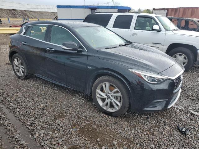 SJKCH5CP9JA056717 - 2018 INFINITI QX30 BASE BLACK photo 4