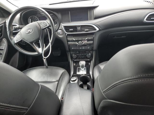 SJKCH5CP9JA056717 - 2018 INFINITI QX30 BASE BLACK photo 8