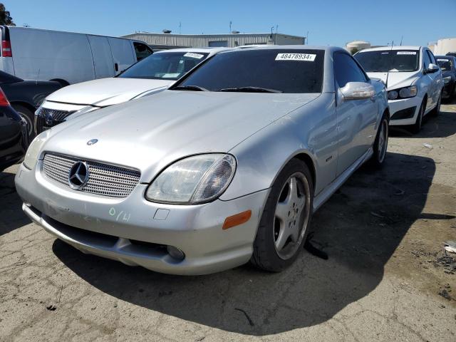 WDBKK49F71F172802 - 2001 MERCEDES-BENZ SLK 230 KOMPRESSOR SILVER photo 1