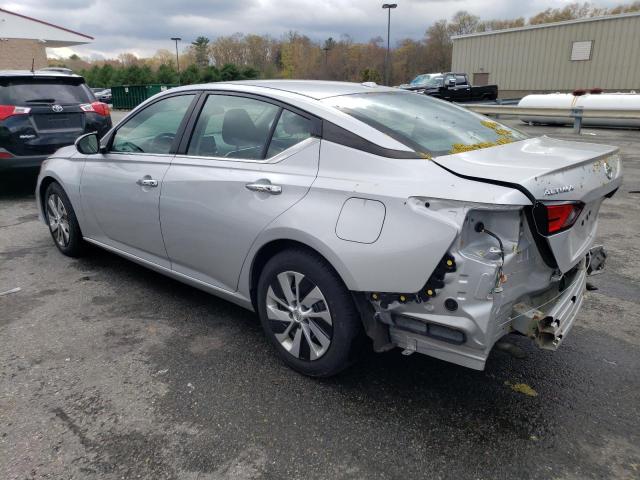 1N4BL4BV8KC236628 - 2019 NISSAN ALTIMA S SILVER photo 2