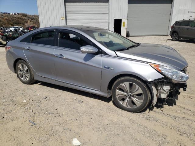 KMHEC4A40FA129568 - 2015 HYUNDAI SONATA HYBRID SILVER photo 4