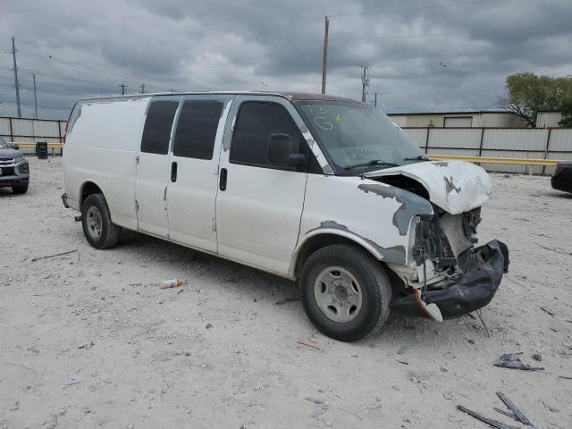 1GCGG29C691183558 - 2009 CHEVROLET EXPRESS G2 WHITE photo 4