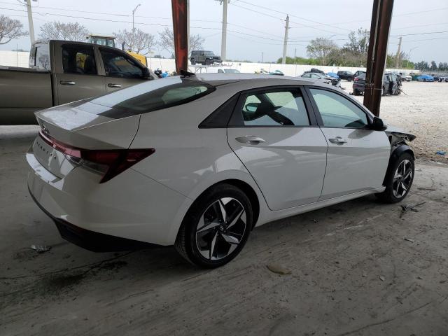 5NPLS4AG2PH100950 - 2023 HYUNDAI ELANTRA SEL WHITE photo 3