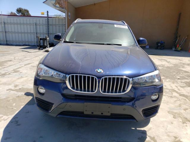 5UXWZ7C38H0X41828 - 2017 BMW X3 SDRIVE28I BLUE photo 5
