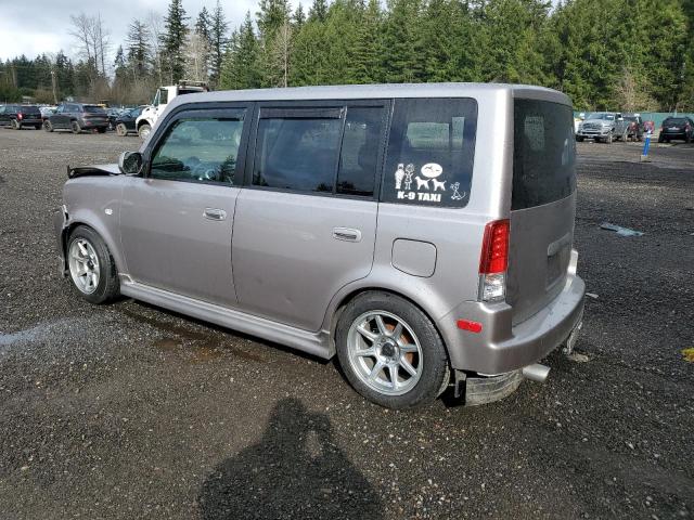 JTLKT324354028235 - 2005 TOYOTA SCION XB 灰色 照片 2