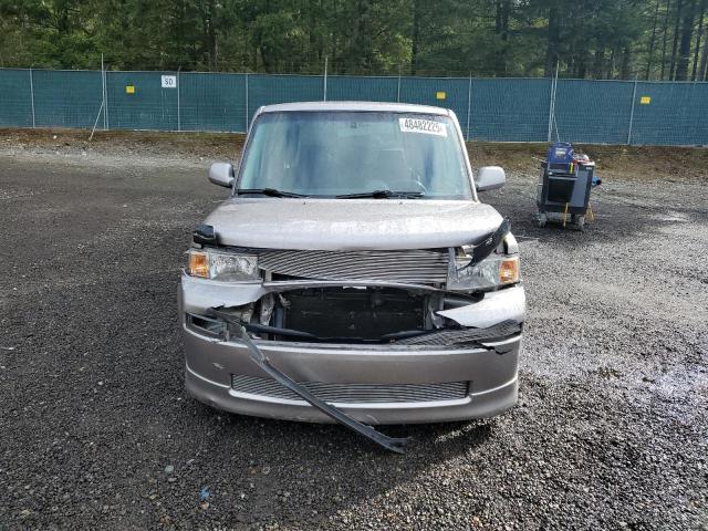 JTLKT324354028235 - 2005 TOYOTA SCION XB 灰色 照片 5