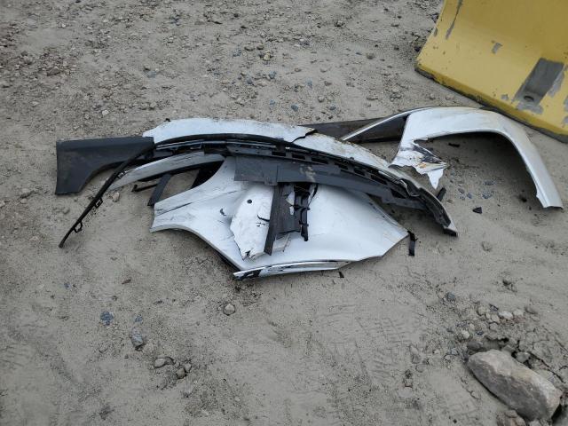 5GAERDKW3PJ135127 - 2023 BUICK ENCLAVE AVENIR WHITE photo 13