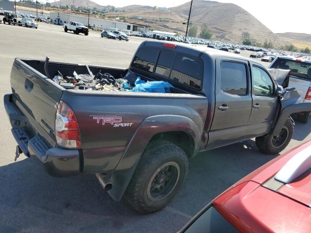 3TMJU4GN3DM151807 - 2013 TOYOTA TACOMA DOUBLE CAB PRERUNNER GRAY photo 3