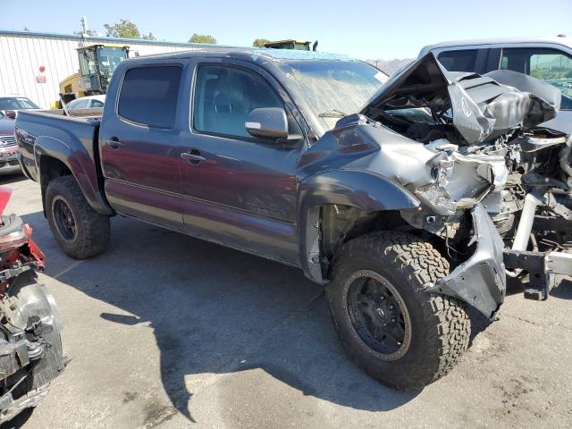 3TMJU4GN3DM151807 - 2013 TOYOTA TACOMA DOUBLE CAB PRERUNNER GRAY photo 4