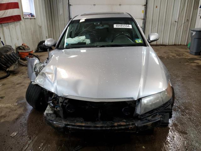 JH4CL96924C039559 - 2004 ACURA TSX SILVER photo 5