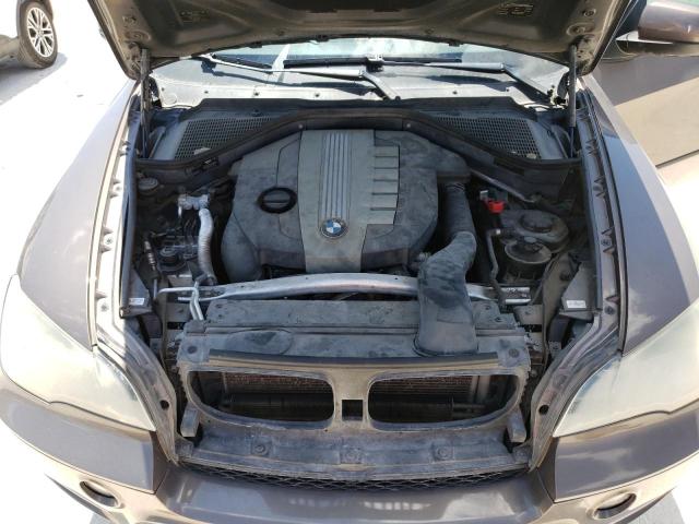 5UXZW0C57BL658959 - 2011 BMW X5 XDRIVE35D BROWN photo 12