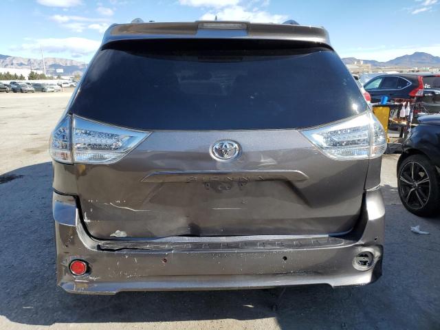 5TDEZ3DC5KS223975 - 2019 TOYOTA SIENNA SE GRAY photo 6