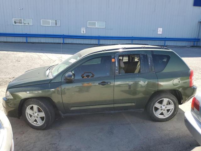 1J4FF47W38D500100 - 2008 JEEP COMPASS SP GREEN photo 1