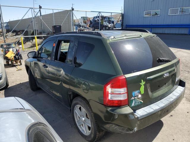 1J4FF47W38D500100 - 2008 JEEP COMPASS SP GREEN photo 2