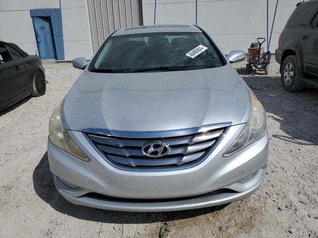 5NPEC4AB2DH655774 - 2013 HYUNDAI SONATA SE SILVER photo 5