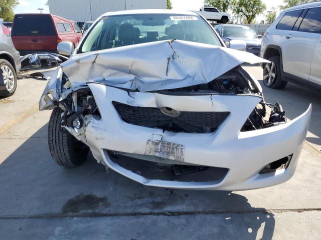 2T1BU4EE1AC527996 - 2010 TOYOTA COROLLA BASE SILVER photo 5