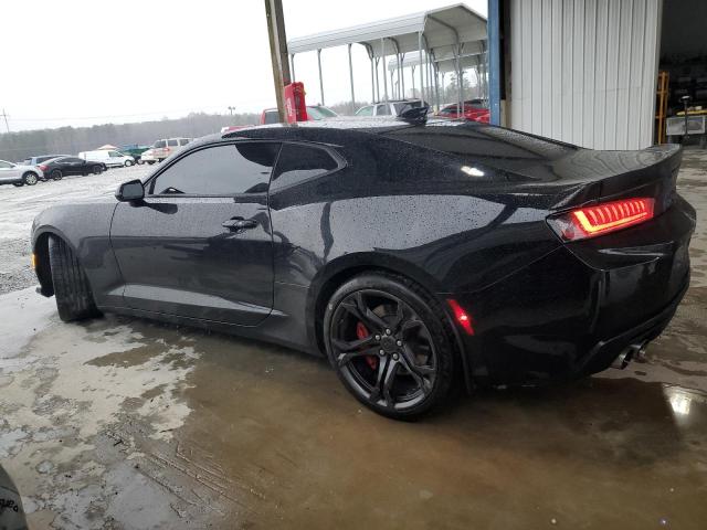 1G1FE1R71J0160237 - 2018 CHEVROLET CAMARO SS BLACK photo 2