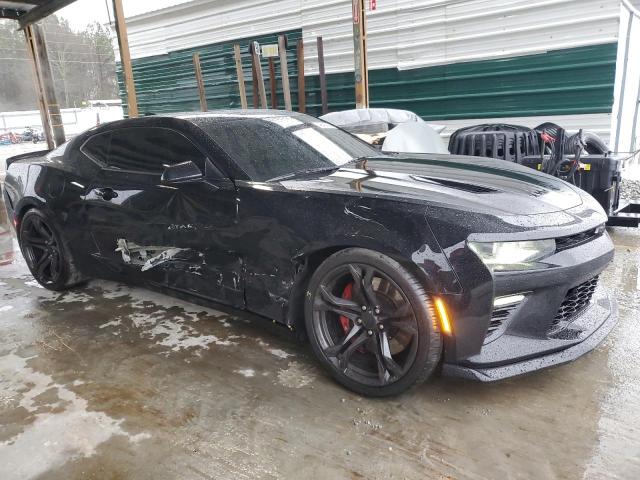 1G1FE1R71J0160237 - 2018 CHEVROLET CAMARO SS BLACK photo 4