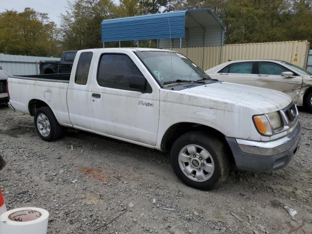 1N6DD26S7YC425197 - 2000 NISSAN FRONTIER KING CAB XE WHITE photo 4
