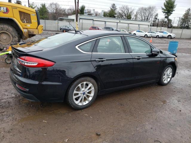 3FA6P0SU5KR213086 - 2019 FORD FUSION TITANIUM BLACK photo 3