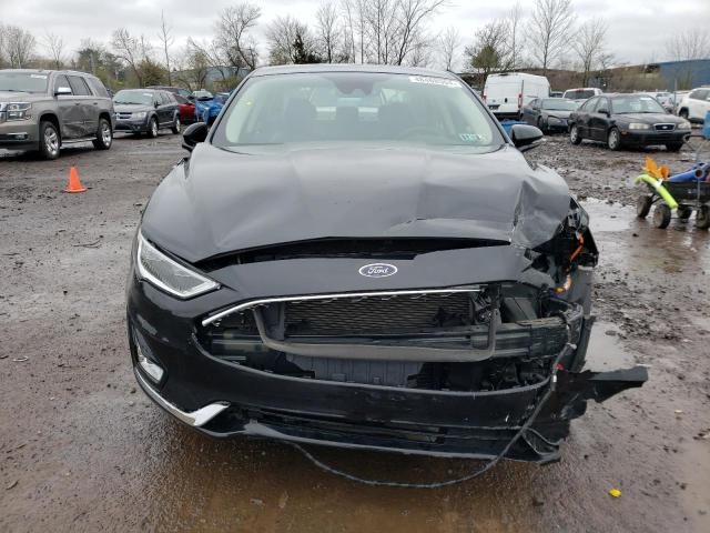 3FA6P0SU5KR213086 - 2019 FORD FUSION TITANIUM BLACK photo 5