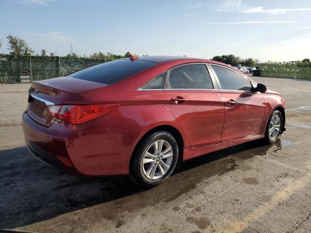 5NPEB4AC4EH917906 - 2014 HYUNDAI SONATA GLS RED photo 3